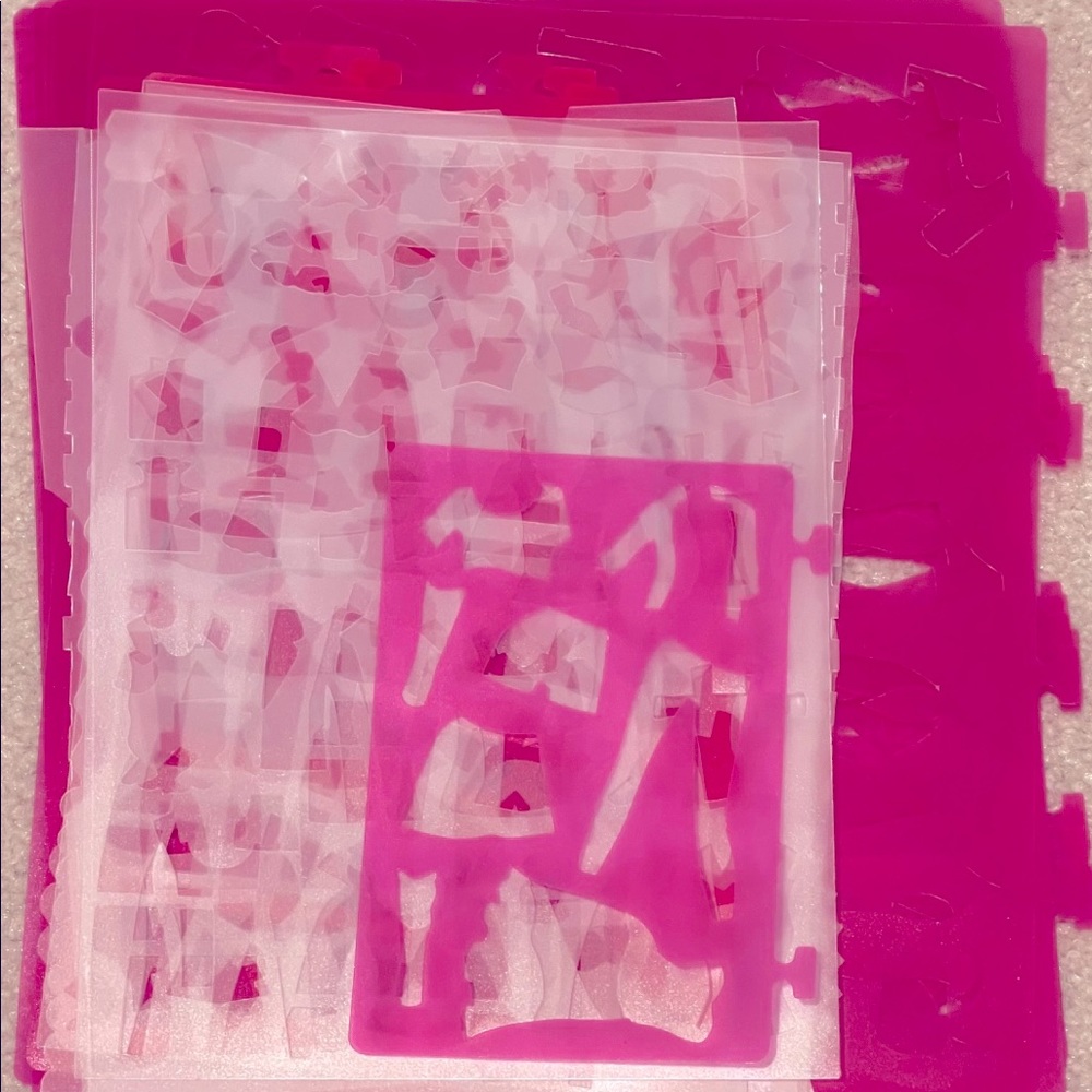 15 NWOT Fashion Stencils